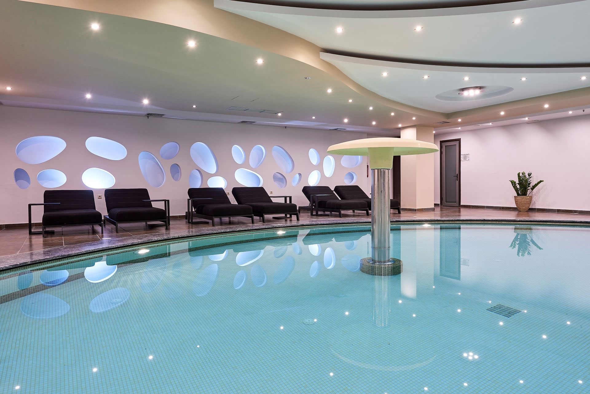 
Inner pool with sunbeds